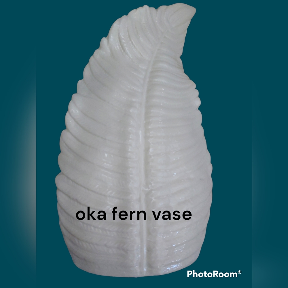 Oka beautiful stone fern base